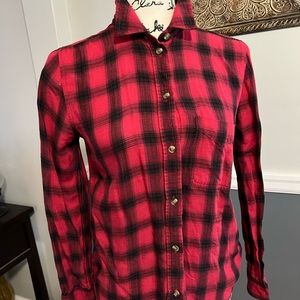 American Eagle button down